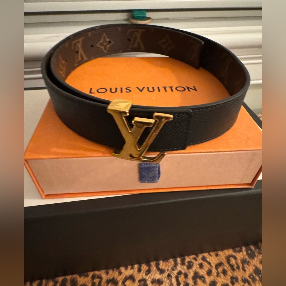 Louis Vuitton Reversible Brown monogram to Black Leather gold LV buckle 75/30